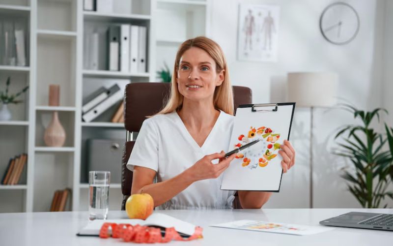 Best Dietician in Delhi for Thyroid